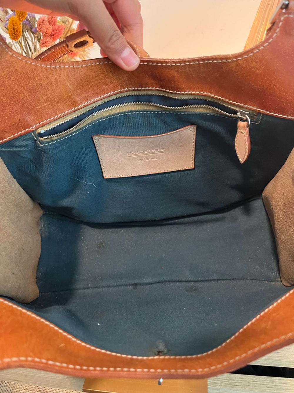 Vintage Dooney & Bourke Brown Leather Shoulder Bag - Picture 10 of 11